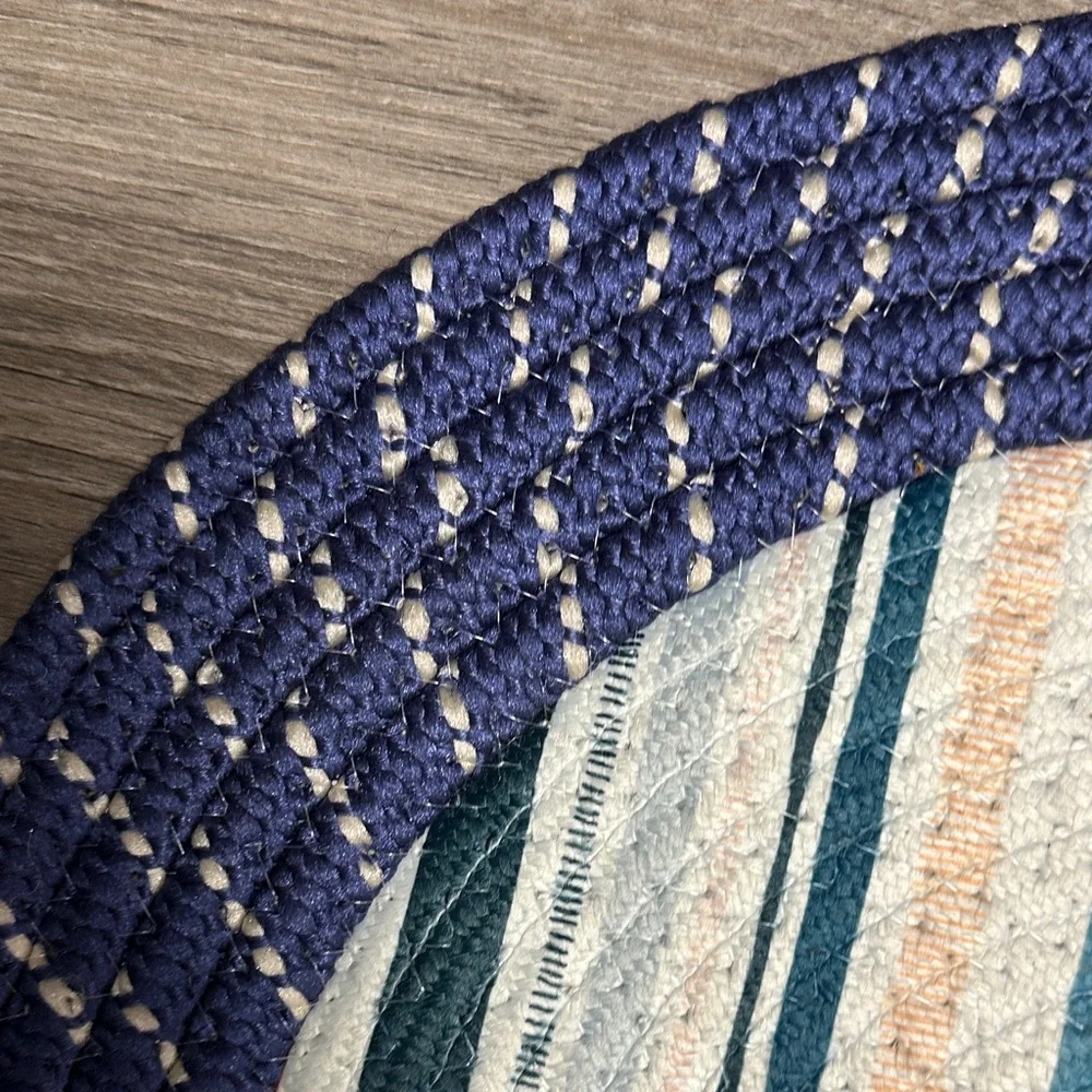 N/A oval rug
